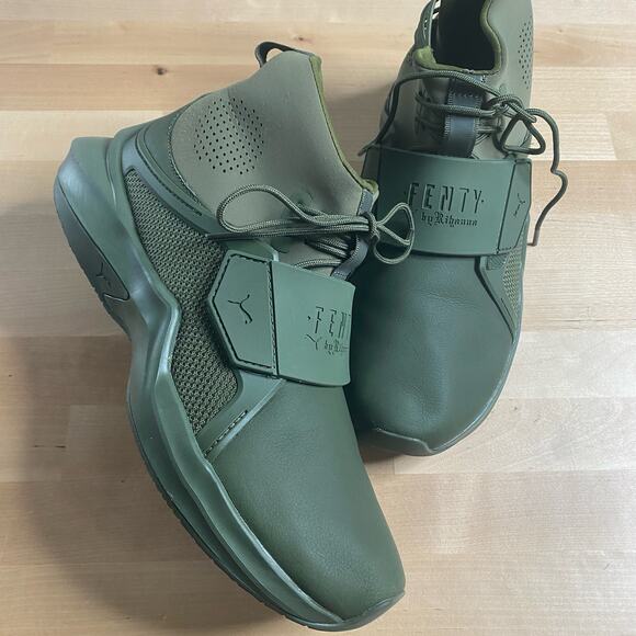 The Trainer Hi Sneaker Puma x Fenty - New in Box - Womens Sz 7 Cypress Green - Picture 5 of 11